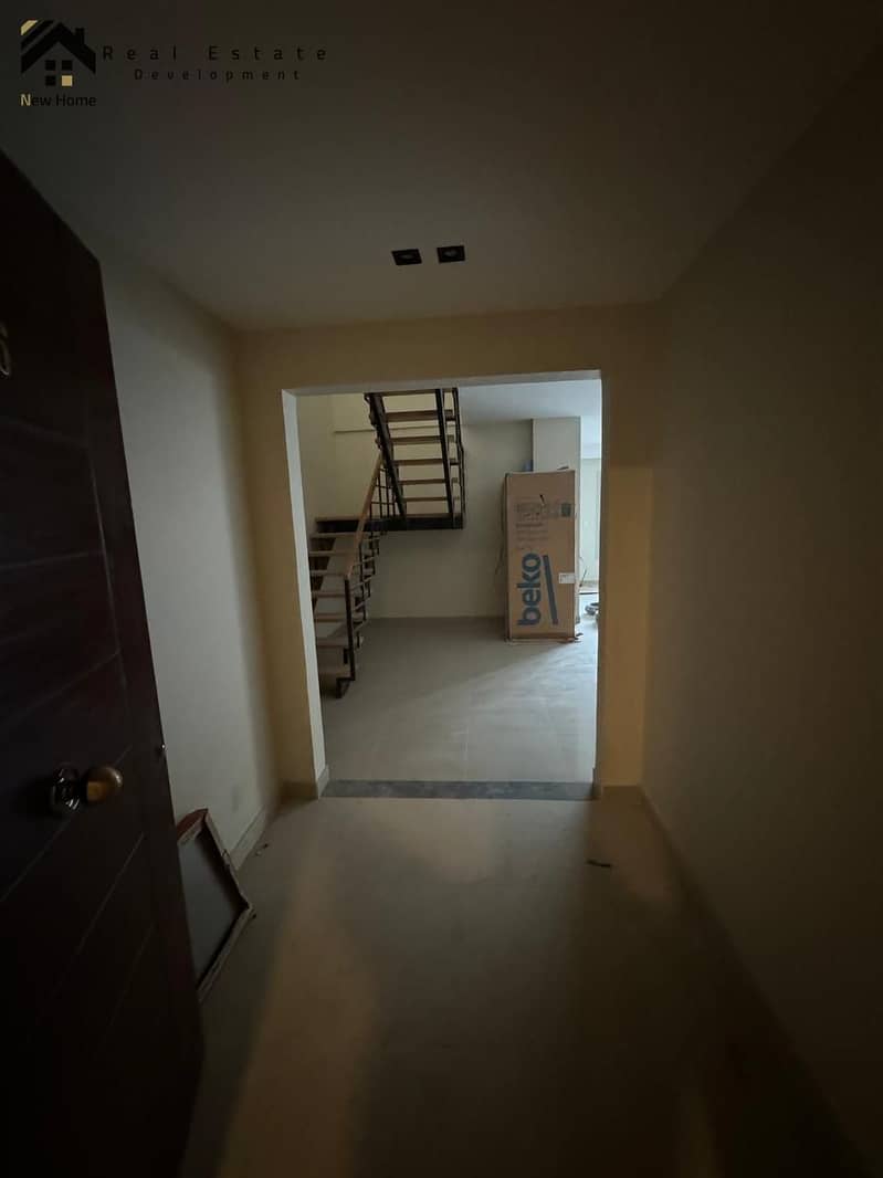 5 WhatsApp Image 2025-10-02 at 13.42. 20_97b1abfb. jpg