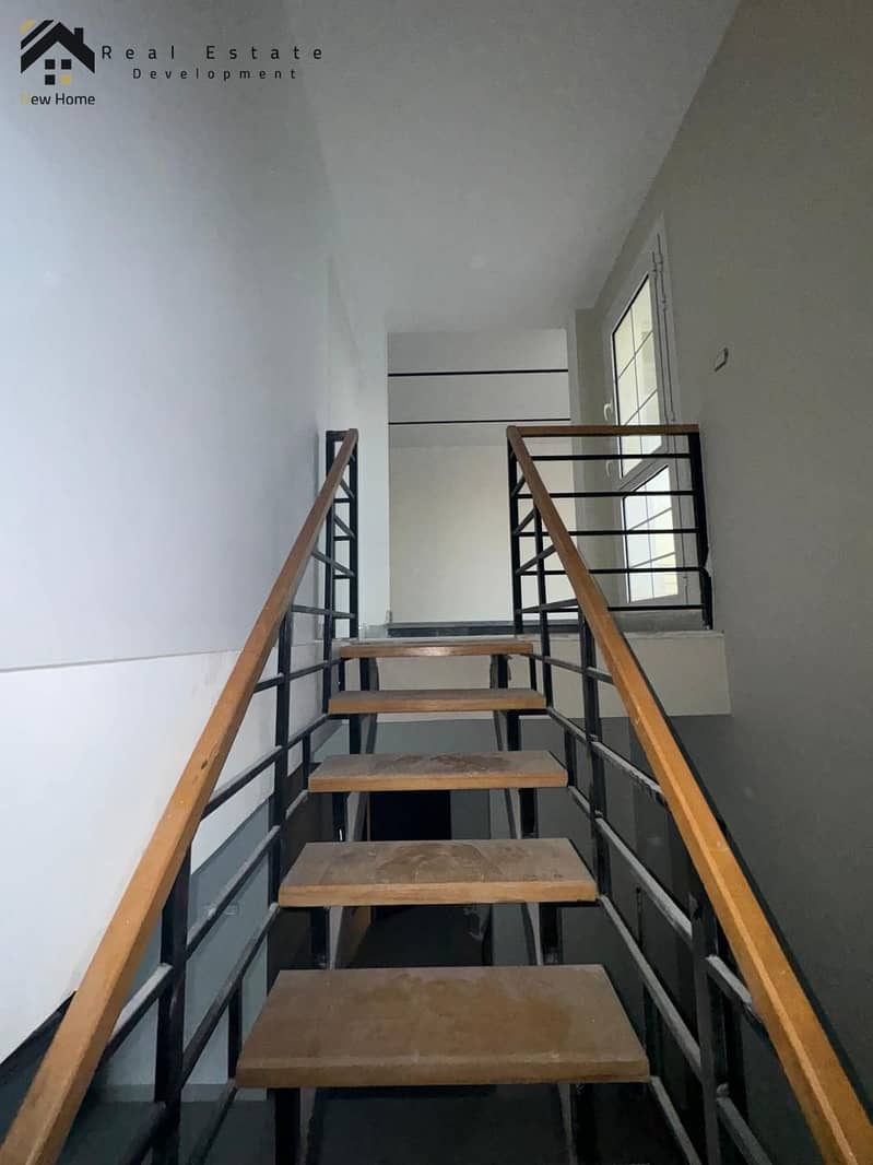 15 WhatsApp Image 2025-10-02 at 13.42. 23_62ce1162. jpg