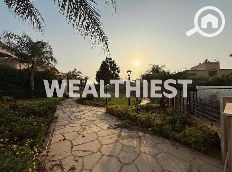 6 68695f85-7eb9-4259-baf7-9ca0f016f75d. jpg