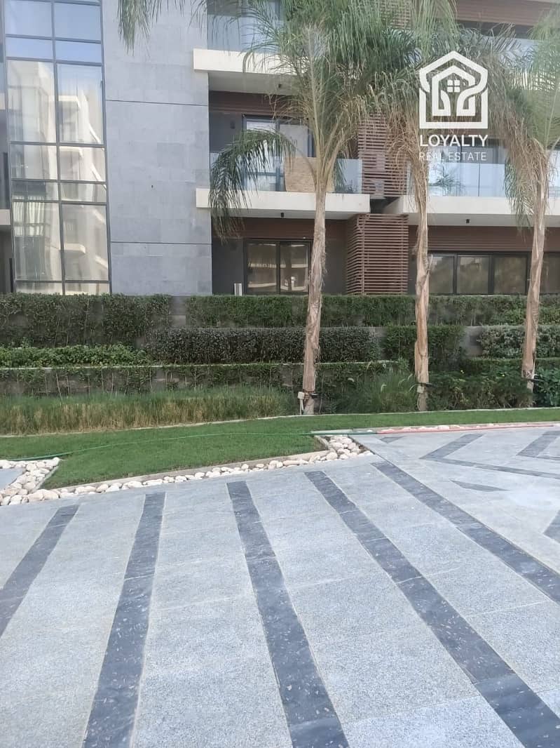 3 143895da-2d37-4425-9942-7f039677c968. jpg