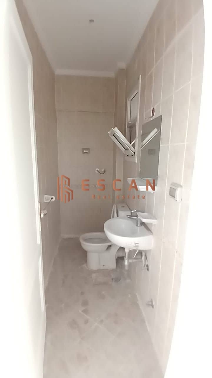 7 IMG-20251122-WA0371. jpg