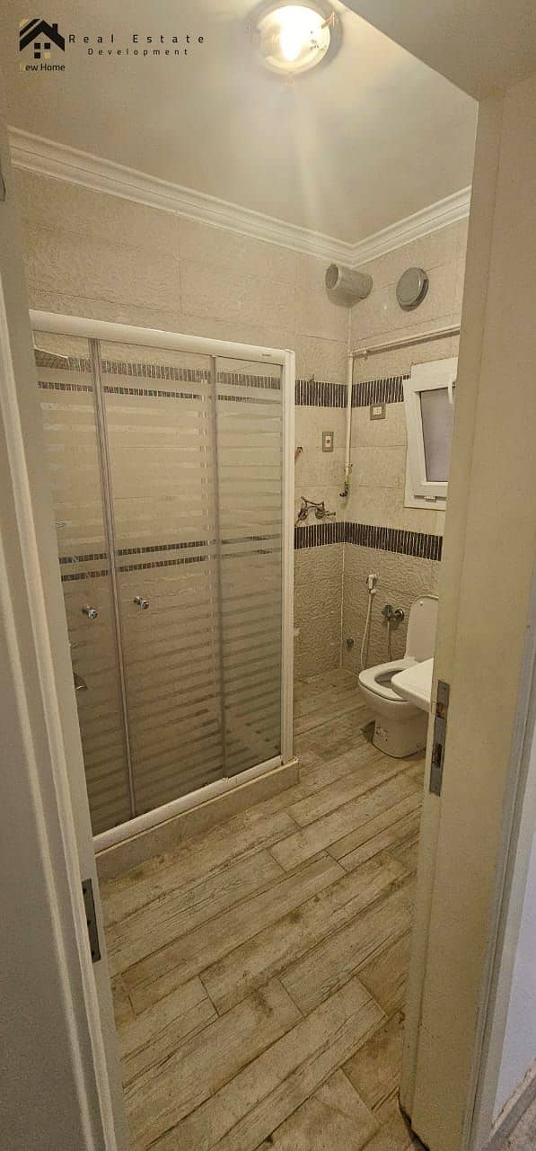 13 WhatsApp Image 2025-10-02 at 12.42. 52_f4d98cc4. jpg