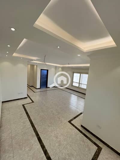 3 Bedroom Apartment for Rent in New Cairo, Cairo - IMG-20251129-WA0337. jpg 3 Bedroom Apartment for Rent in New Cairo, Cairo - IMG-20251129-WA0337. jpg