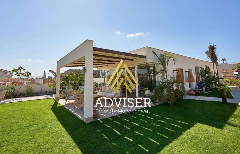 10 HILLSHills_brochure_Page_10. jpg