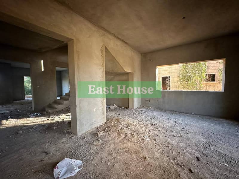 4 WhatsApp Image 2025-12-01 at 15.02. 10_e3a503a5. jpg