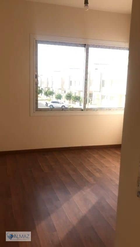 10 WhatsApp Image 2025-12-01 at 3.19. 41 PM (2). jpeg