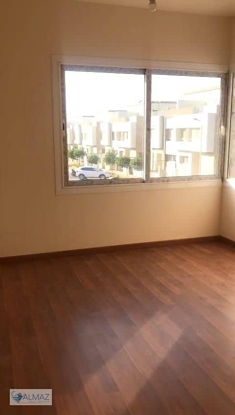 11 WhatsApp Image 2025-12-01 at 3.19. 41 PM (1). jpeg