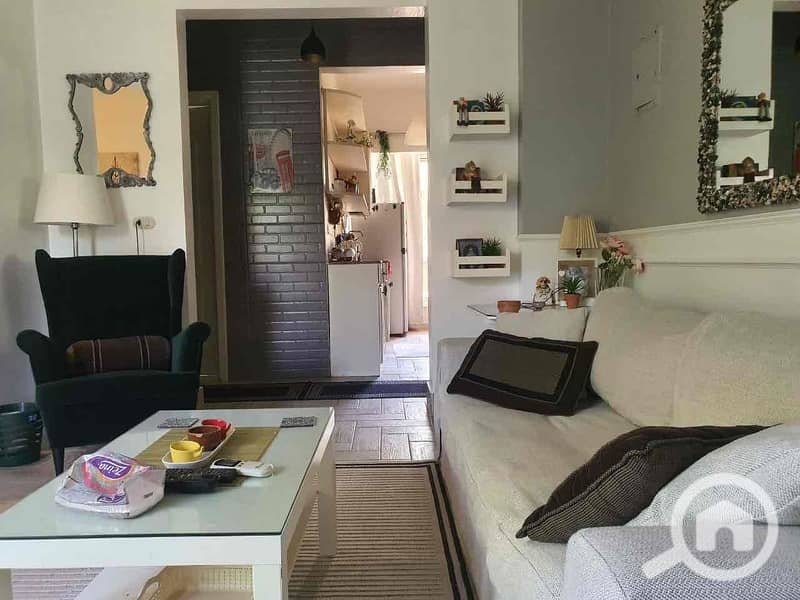 8 db77e1ad-3e4a-499d-96a4-9f5b4c817b88. jpg