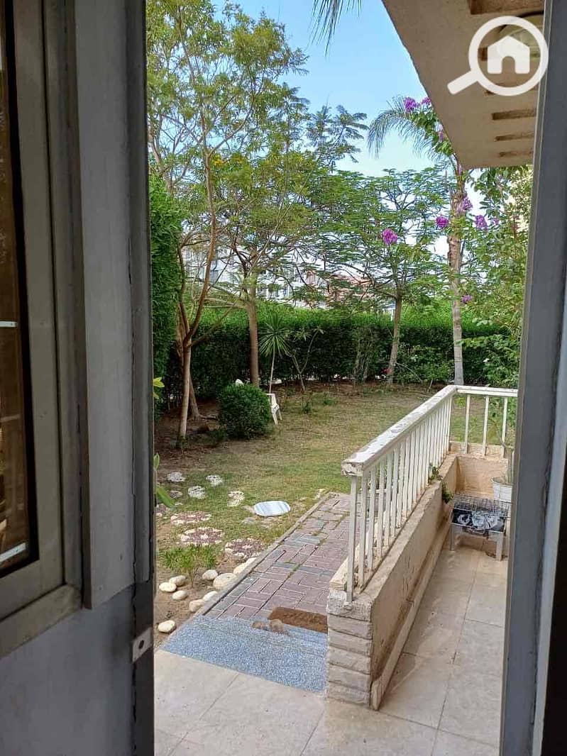 10 a9713d4c-edc8-4b4e-9e48-584f785f845a. jpg