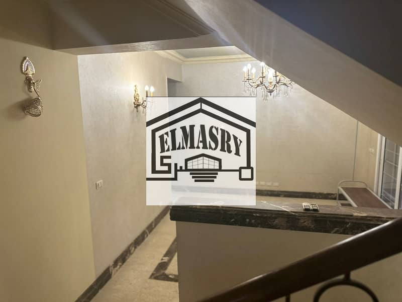 35 f4494205-bc78-4fdd-b37f-5f3616c759bc. jpeg