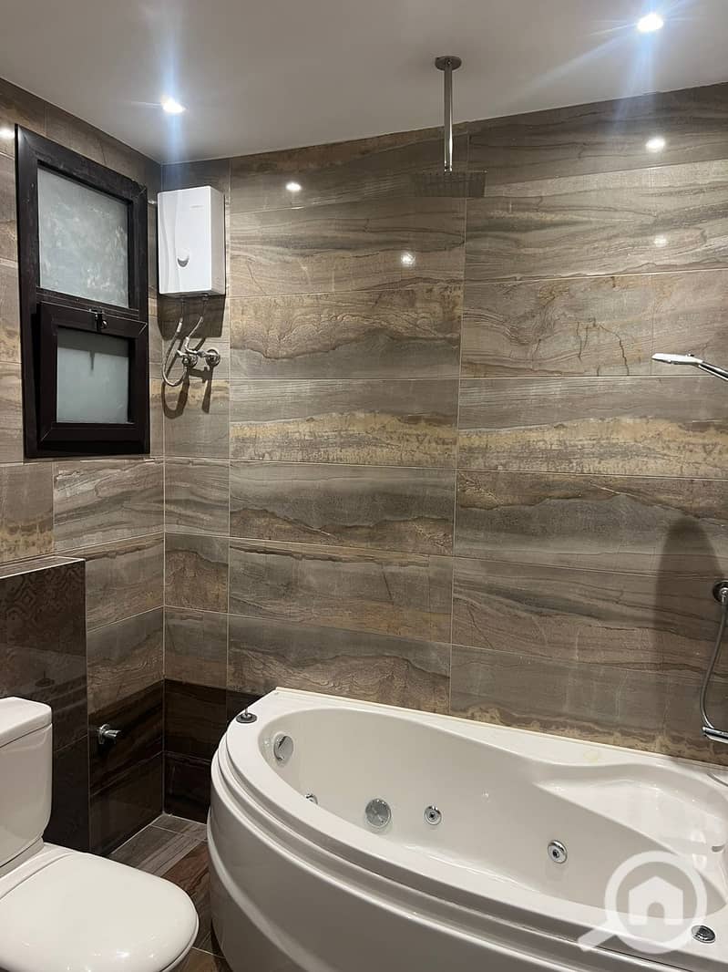 8 4bd07146-d62a-4204-8447-b62933e8488b. jpg