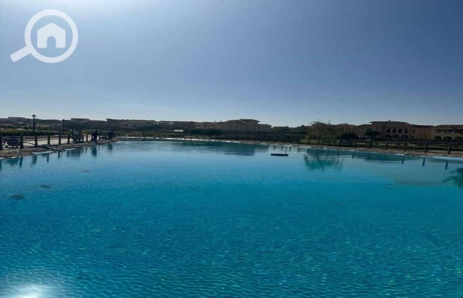 5 9e8eef4f-e6d1-449e-849c-0bc06f3e3ab0. jpg