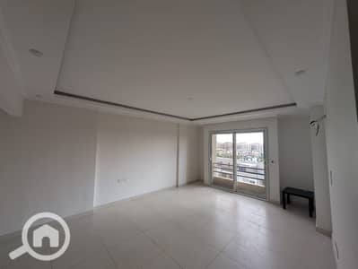 فلیٹ 4 غرف نوم للايجار في القاهرة الجديدة، القاهرة - IMG-20250924-WA0681. jpg