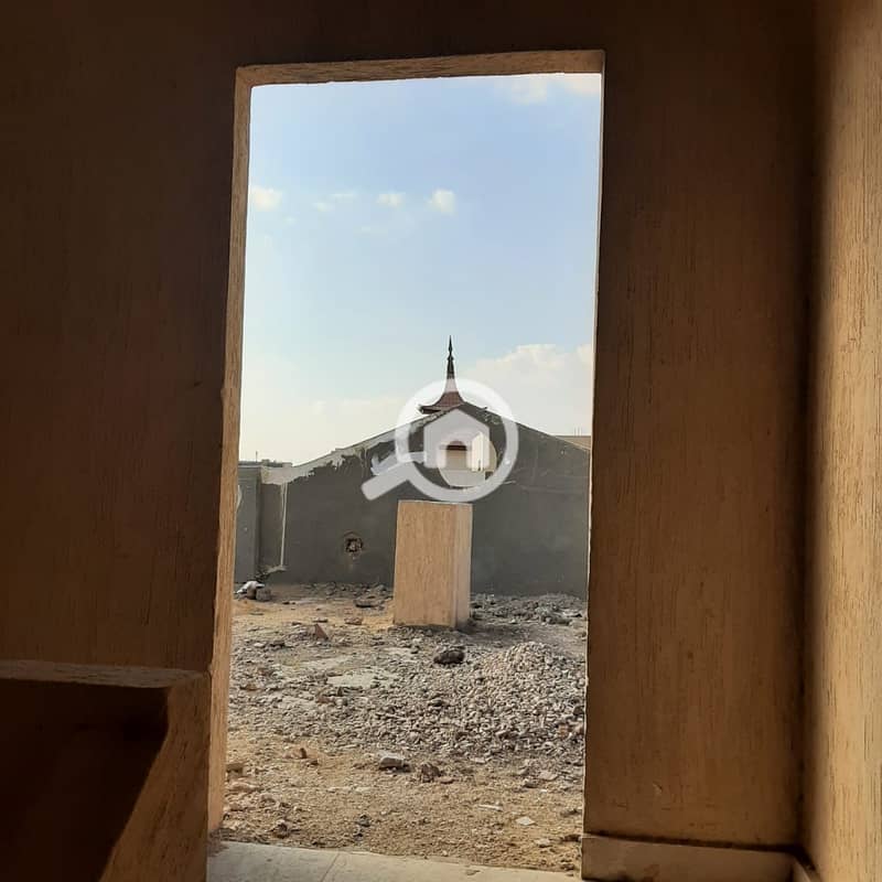 5 WhatsApp Image 2025-12-01 at 14.45. 34 (2). jpeg