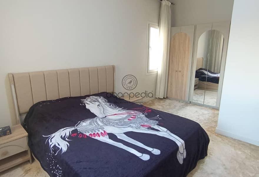 2 4b8ac8b0-1496-4b21-8f76-c123f64d94e1. jpg