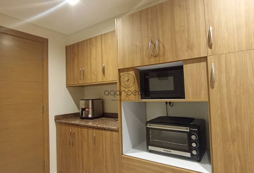 10 d6d5abde-3b1b-4247-adee-06498200bcec. jpg