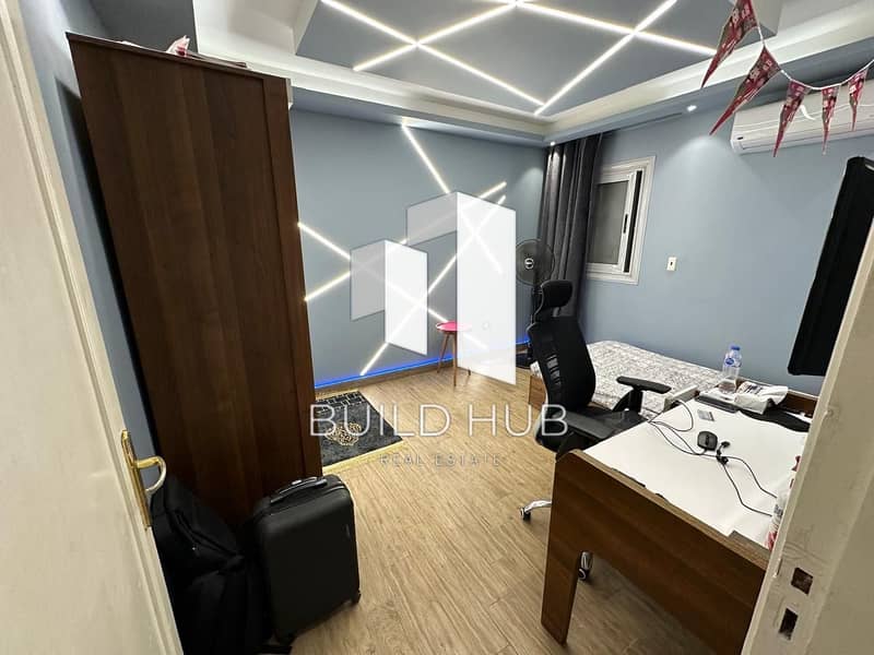 9 895c589f-3ae4-4eb2-98f0-b387b745ae34. jpeg