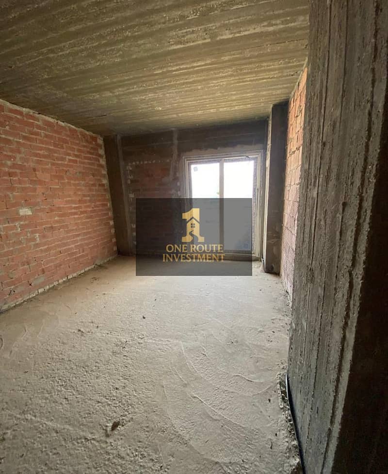 4 WhatsApp Image 2025-12-01 at 12.42. 06 PM. jpeg