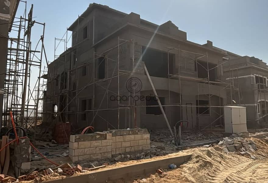 8 a6a630f2-3f74-47b9-b2e6-f9d527ee3879. jpg