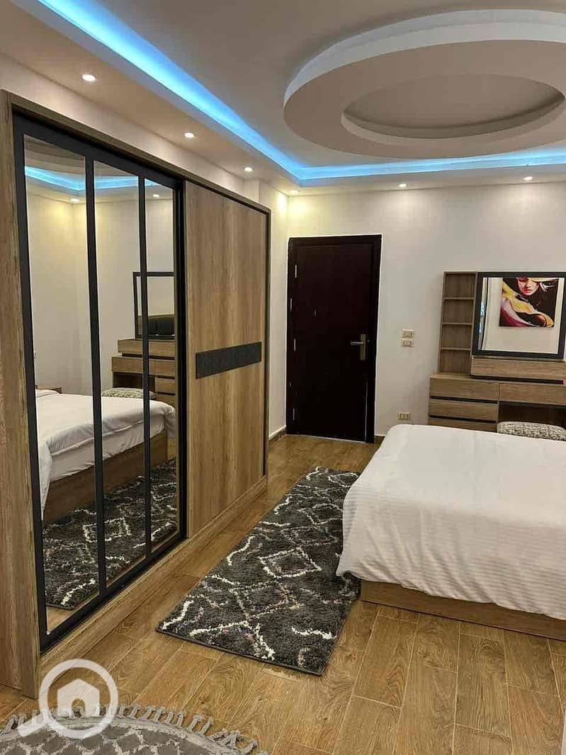 17 9021e533-66fd-40c8-8a66-9c77d327cebb. jpg