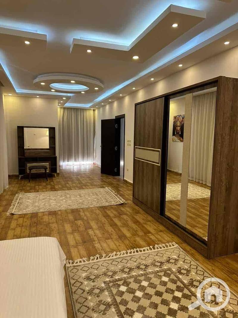 22 f1acc424-90c5-45a4-9203-326f1a6d4af8. jpg