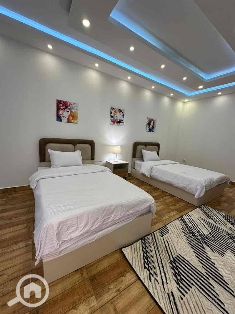 24 af23ee13-0409-4ca0-ab61-88f61f236440. jpg