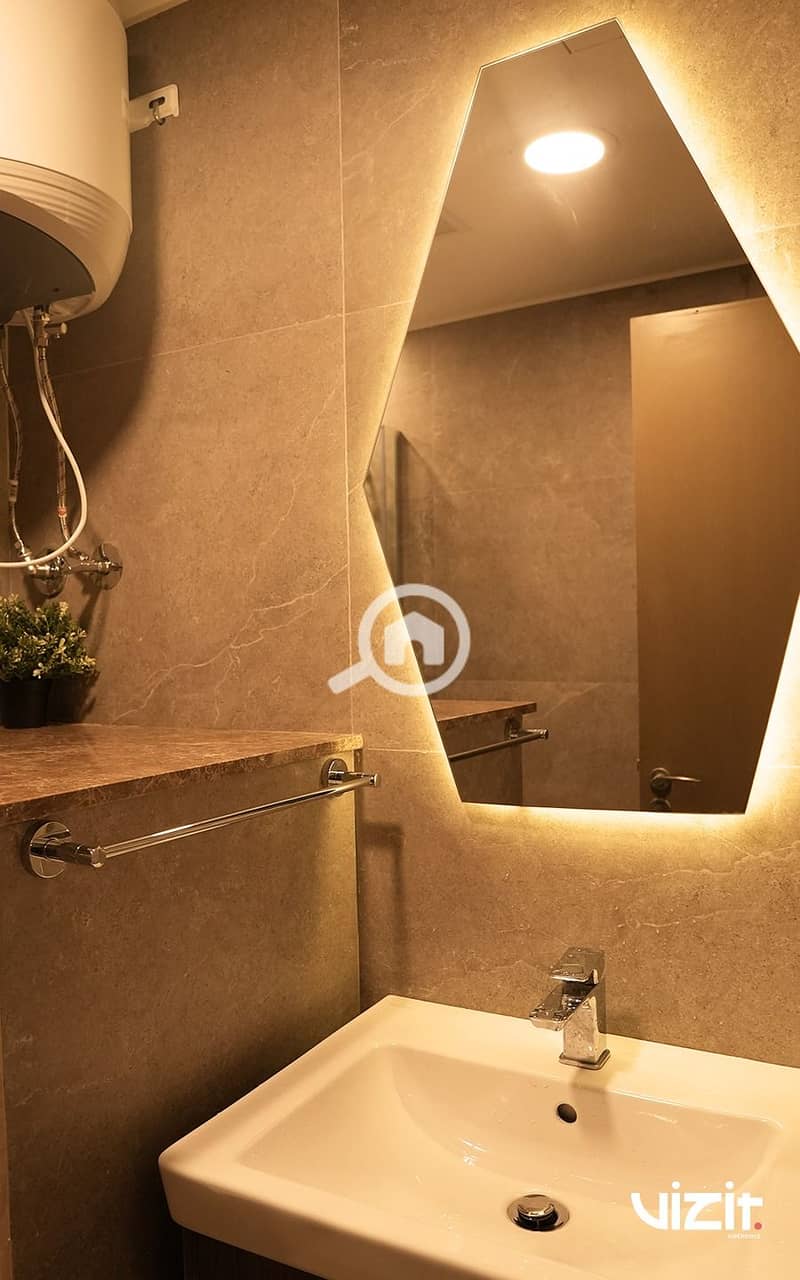 5 WhatsApp Image 2025-12-01 at 13.51. 03. jpeg