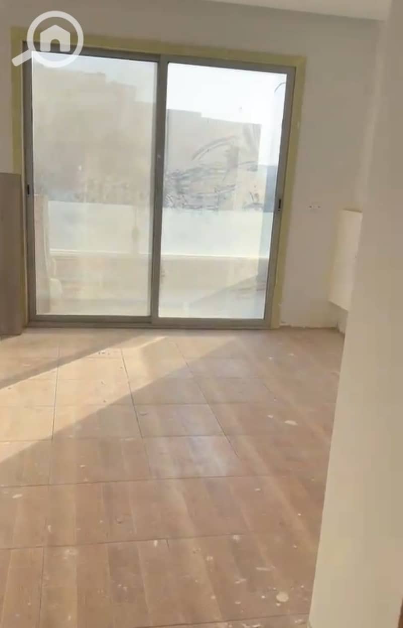 6 WhatsApp Image 2025-09-25 at 2.41. 21 PM (1). jpeg