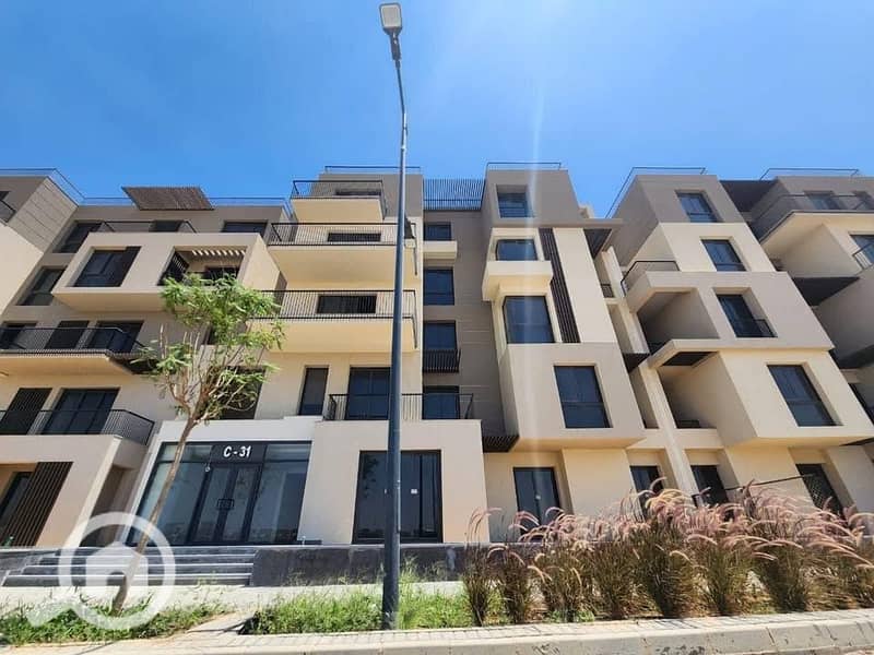 469855089_885061950487558_1285857865318576665_n. jpg