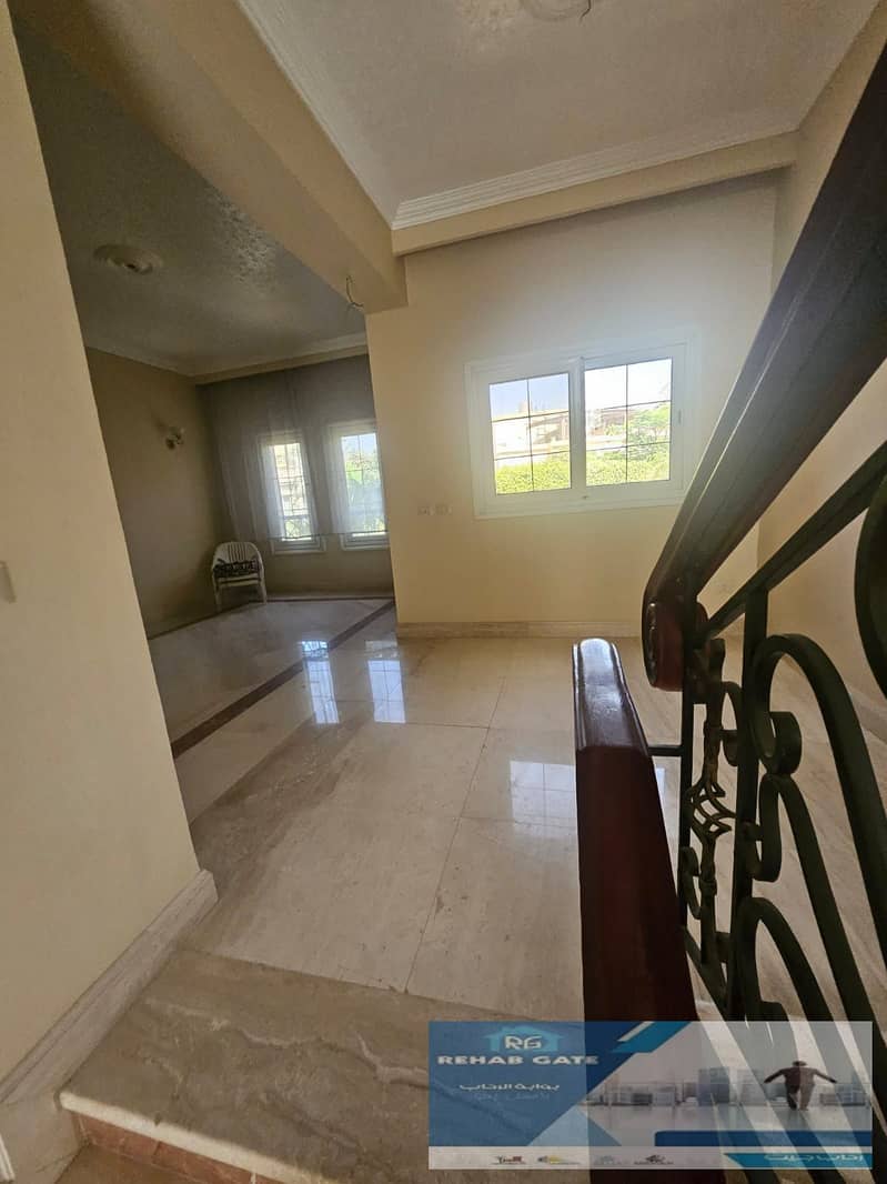 14 0956de68-d982-419b-a6c4-3321f1a1cdae. jpg