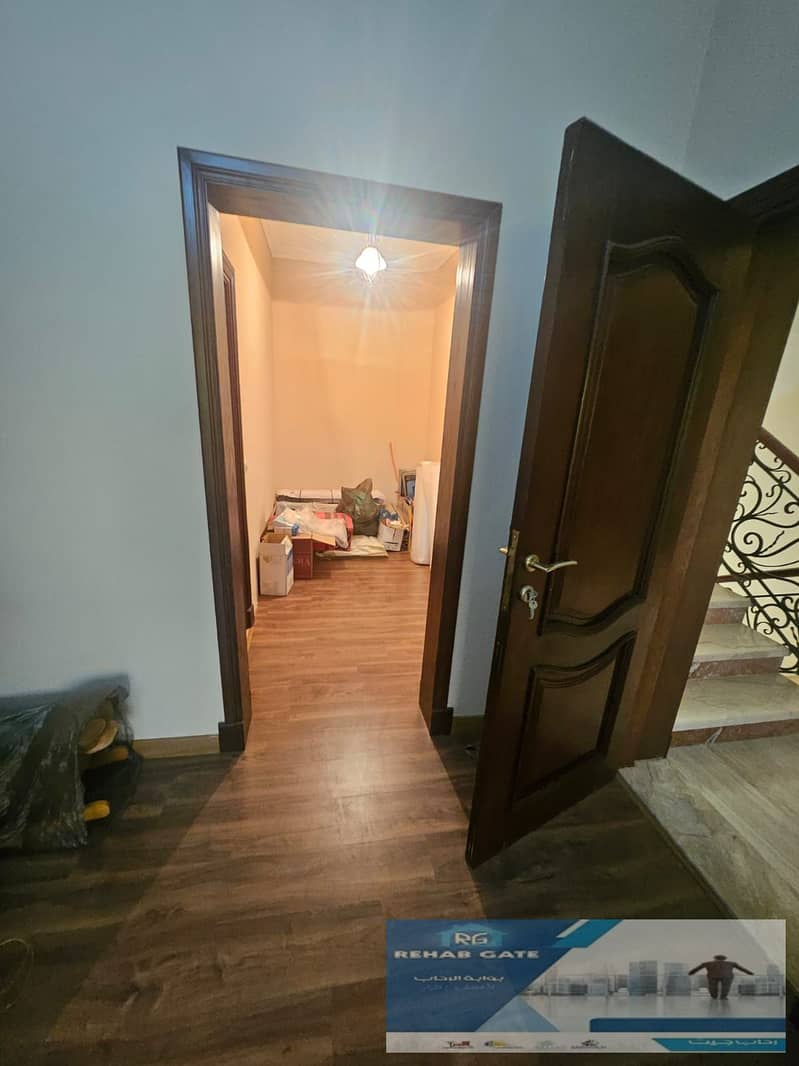 23 f3bb1624-751f-40df-bbe9-303e97c0d9d1. jpg