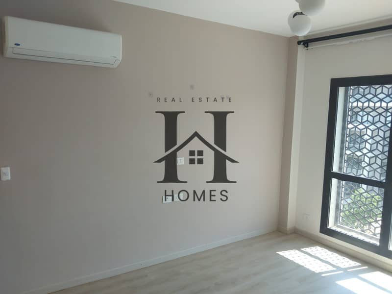 4 WhatsApp Image 2025-11-25 at 2.57. 32 PM (2). jpeg