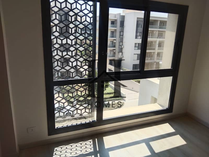 14 WhatsApp Image 2025-11-25 at 2.57. 35 PM (1). jpeg