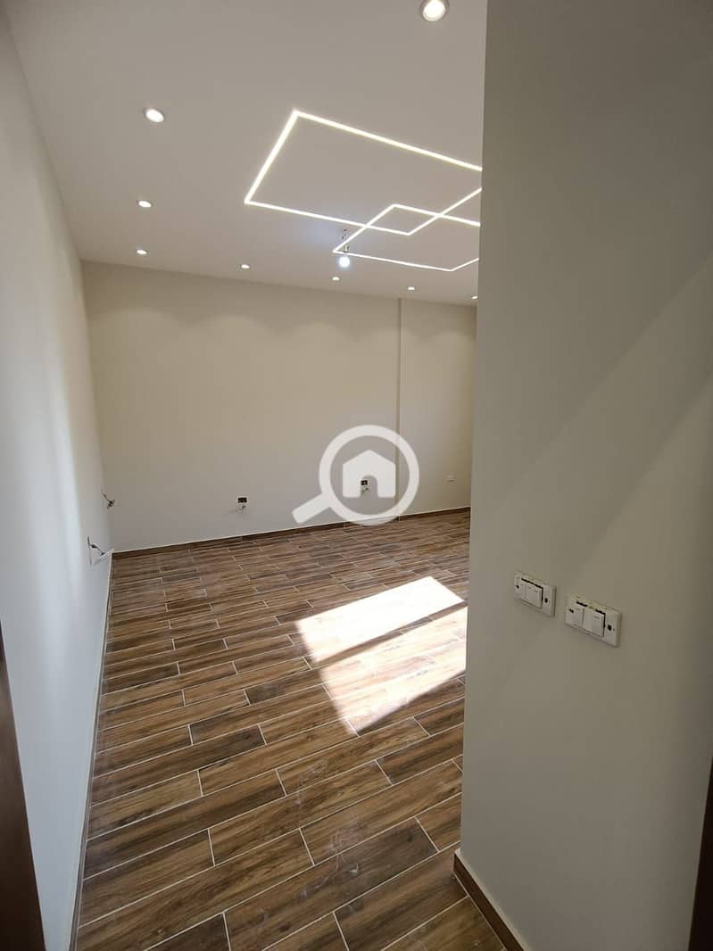 6 WhatsApp Image 2025-11-30 at 7.19. 03 PM. jpeg