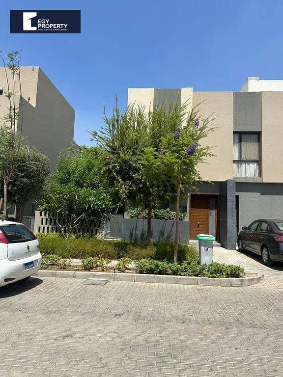 5 _files_f495ad66-95bb-4c11-bd03-7ba1b792e2a2. jpeg