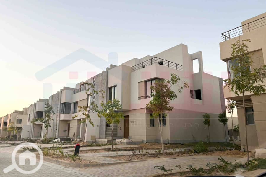 4 WhatsApp Image 2025-10-29 at 1.40. 40 PM (1). jpg