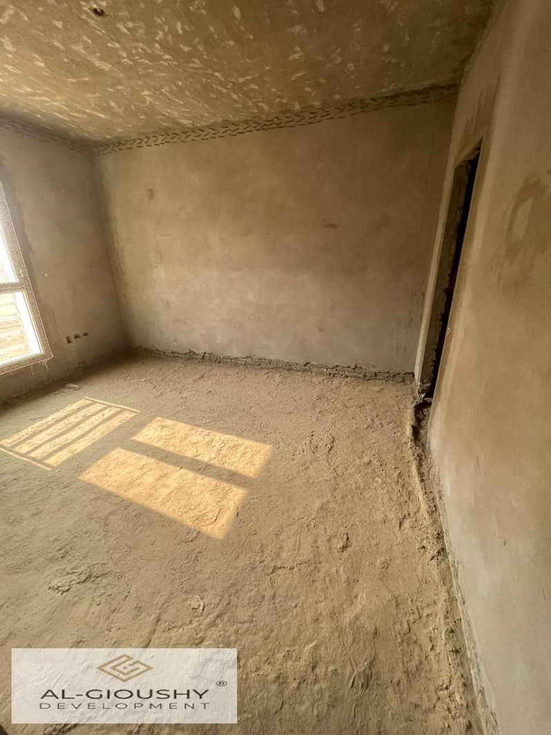 5 WhatsApp Image 2025-11-05 at 22.59. 10 (2). jpeg