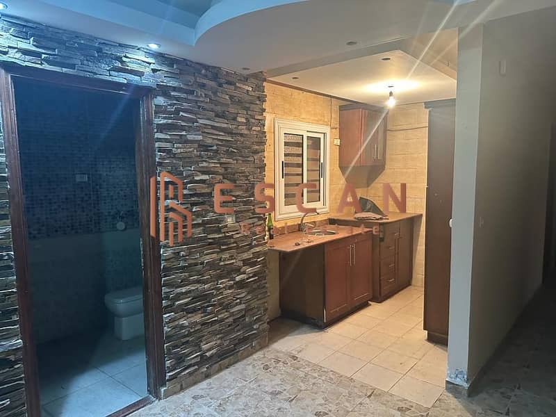 3 5ad246ac-6604-4ec9-8c22-6658626434d0. jpg