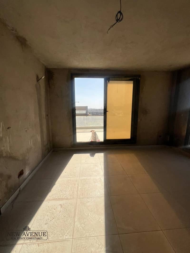 6 WhatsApp Image 2025-12-01 at 4.12. 54 PM (2). jpeg