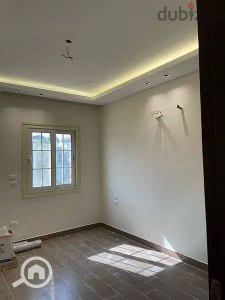 9 87141759-800x600. jpeg