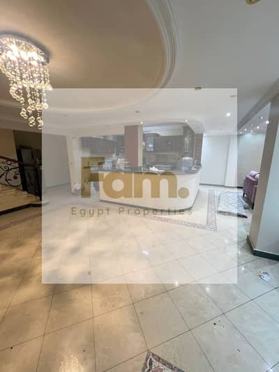 دوبلكس 5 غرف نوم للايجار في القاهرة الجديدة، القاهرة - IMG-20251130-WA0148. jpg