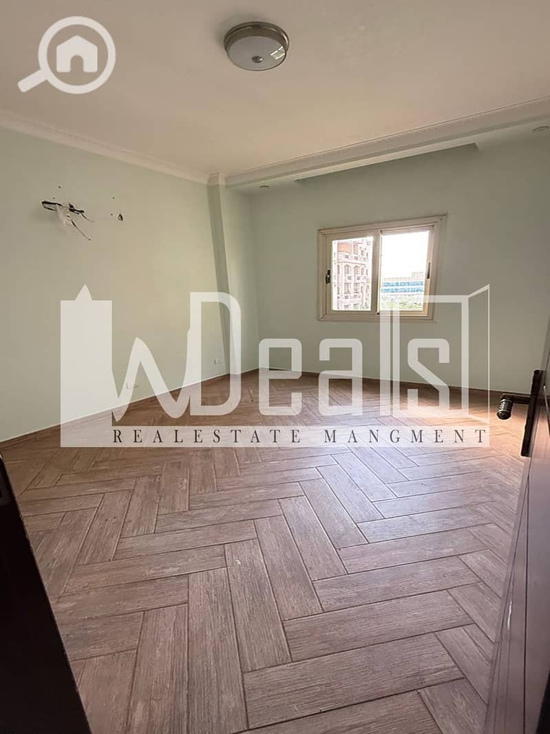 5 WhatsApp-Image-2025-10-18-at-16.59. 45. jpg