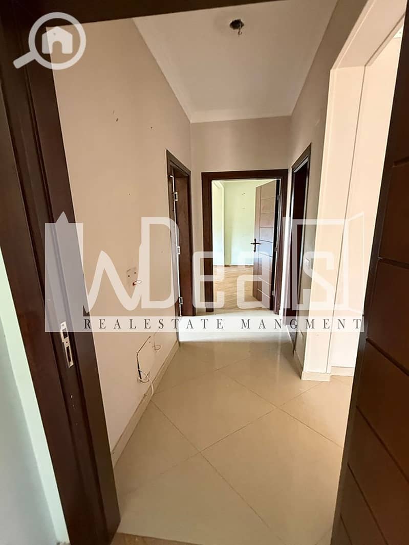 9 WhatsApp-Image-2025-10-18-at-17.00. 01. jpg