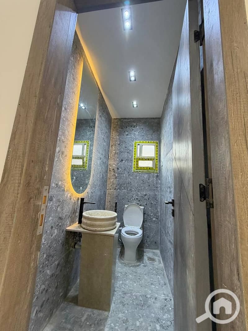 10 IMG-20251126-WA0047. jpg