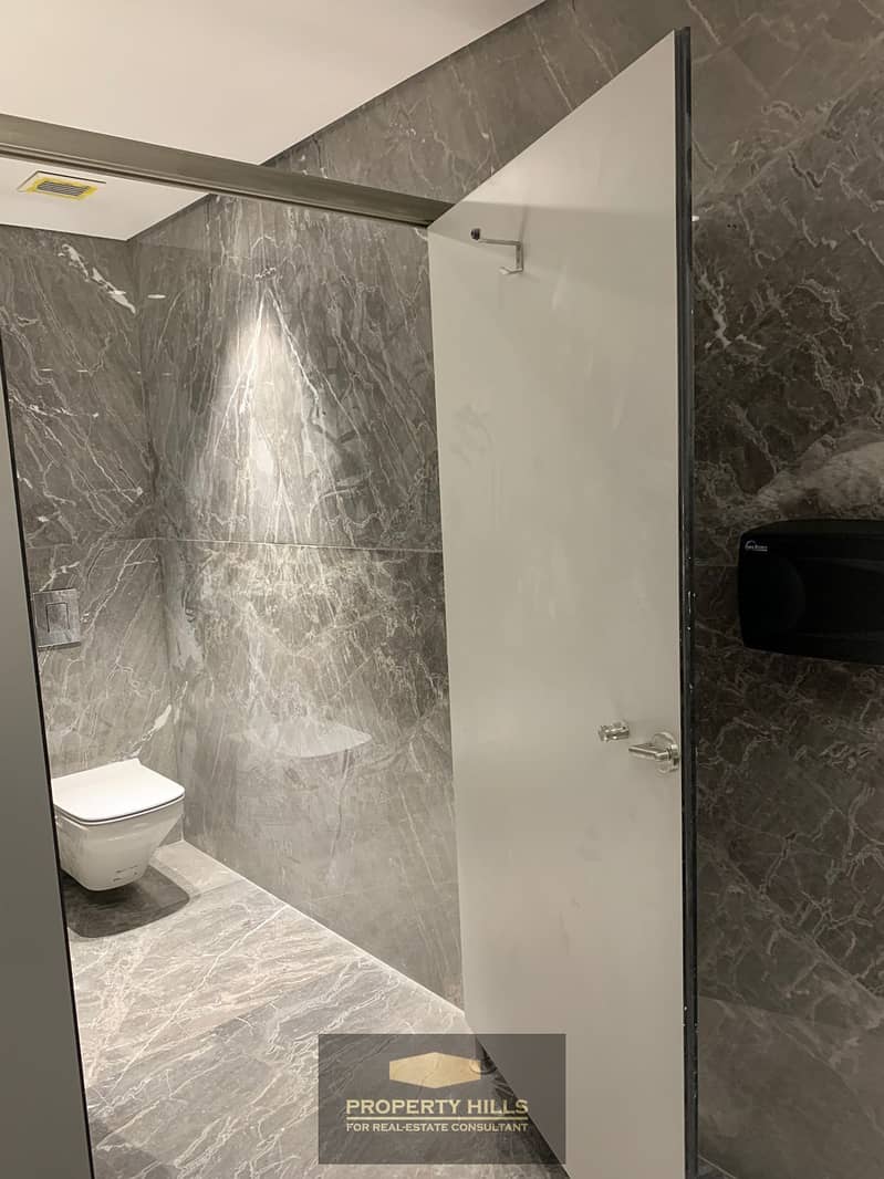 10 WhatsApp Image 2024-07-28 at 12.45. 55 PM. jpeg