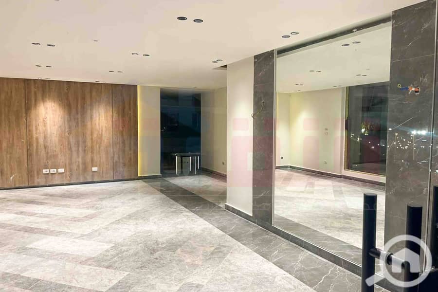 8 WhatsApp Image 2025-11-24 at 7.40. 40 PM. jpg