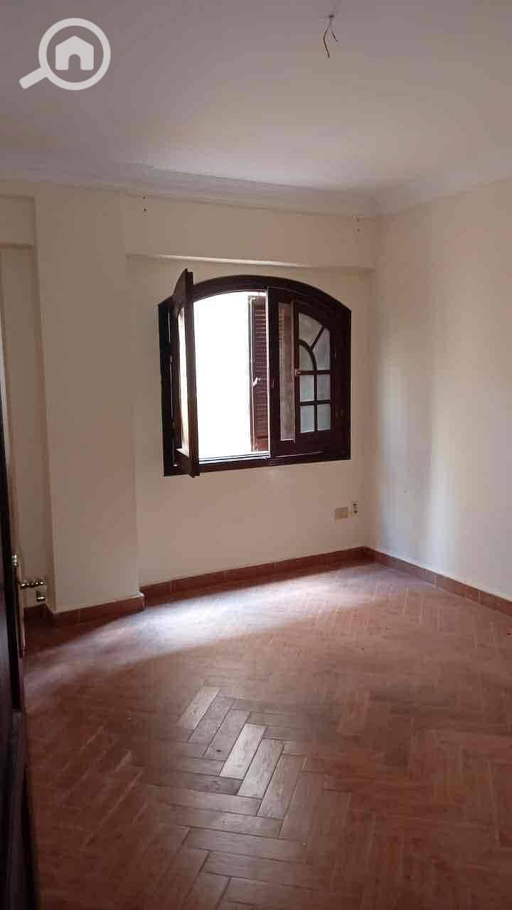 18 49b457fe-8482-447b-9543-3f2aa0a73822. jpg