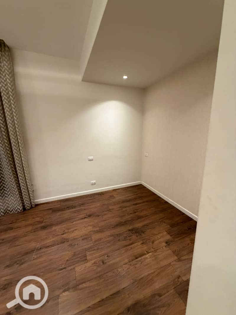 20 WhatsApp Image 2025-11-27 at 12.30. 45 PM (1). jpeg