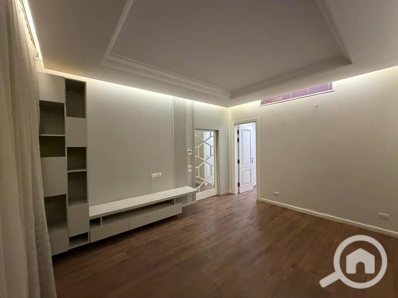 30 WhatsApp Image 2025-11-27 at 12.30. 48 PM (1). jpeg