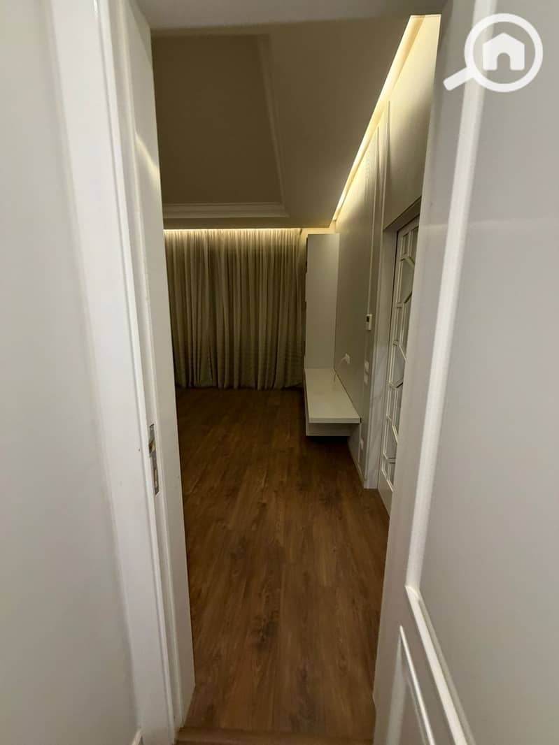 31 WhatsApp Image 2025-11-27 at 12.30. 48 PM (2). jpeg